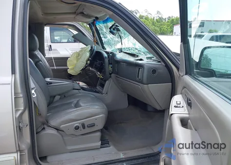 2005 Chevrolet Avalanche 1500 Z66 z USA, uszkodzony, nr VIN 3GNEC12Z05G231960